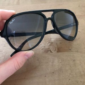 Ray Ban Shades!!